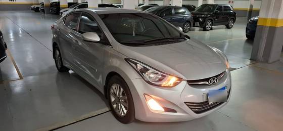 HYUNDAI ELANTRA 2.0 GLS 16V FLEX 4P AUTOMÁTICO